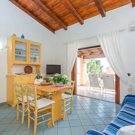 Apartment Casa Pitti 200m From The - Happy Golfo Aranci